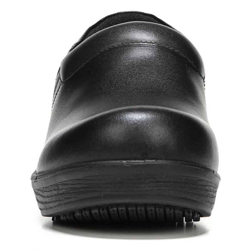 Black Leather Women's Dr. Scholl's Dynamo Slip Resistant Clog Slip Ons | 40317-CUJS