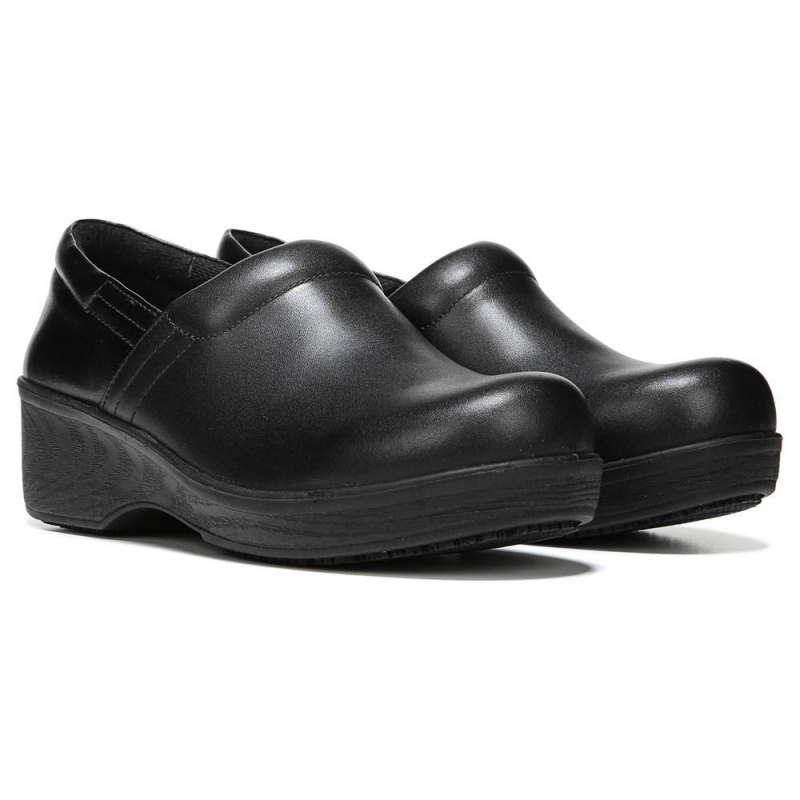 Black Leather Women\'s Dr. Scholl\'s Dynamo Slip Resistant Clog Slip Ons | 40317-CUJS